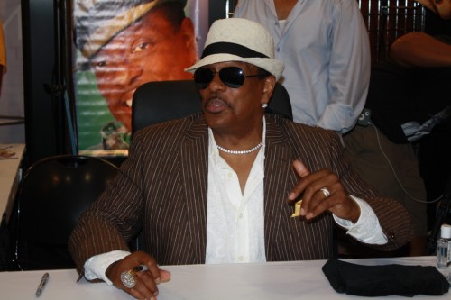 Pictured:  Charlie Wilson at the 2012 Essence Festival.  Photo:  GP/The Chocolate Voice
