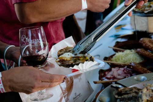 2009-Festival-Grand Tasting-Joey Hernandez.jpg