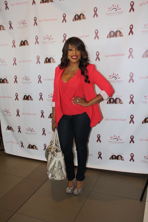 Celebrity Niecy Nash was on hand to support cause.
