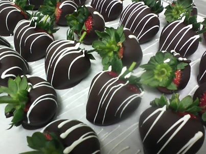 Fresh Chocolate Covered Strawberries/Facebook