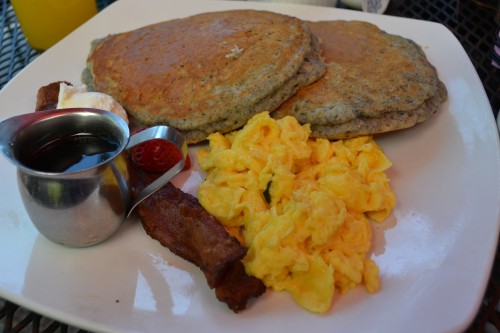 Cornmeal Flapjacks (Pancakes).