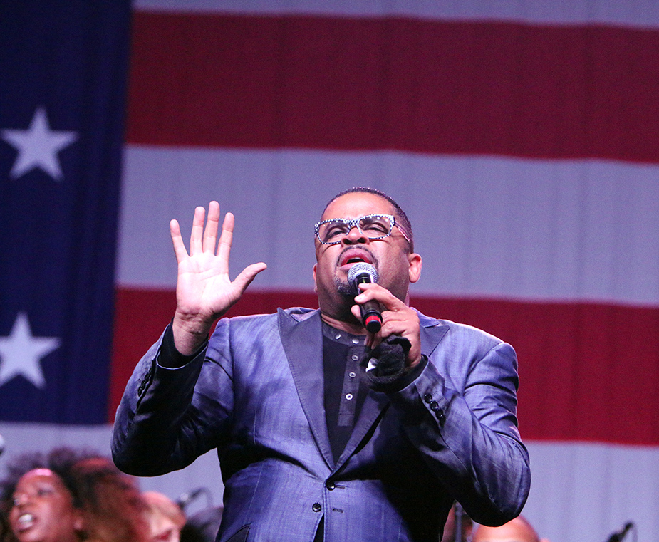 Byron Cage performing aboard U.S.S. Midway in San Diego.