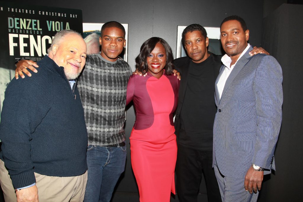 -  New York, NY - 11/17/16 - Stephen McKinley Henderson,Jovan Adepo,Viola Davis, Denzel Washington, Mykelti Williamson  Attend a Fences Special Screening at the Film Society of Lincoln Center in New York. Fences is directed by  Denzel Washington from a screenplay by August Wilson. ... .- Pictured:  Stephen McKinley Henderson,Jovan Adepo,Viola Davis, Denzel Washington, Mykelti Williamson.- Photo by: Dave Allocca/Starpix.-Location: Walter Reade